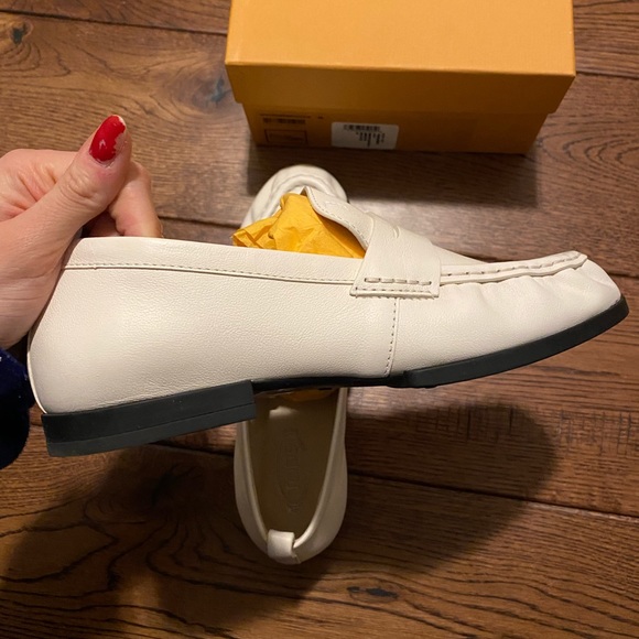 Tod's Leather Penny Loafers size 6 - Picture 8 of 9
